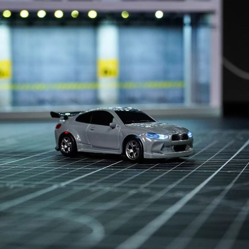 PocketDrift R – Auto RC Miniatura 1:64 con Dirección Proporcional, Luces LED y Control 2.4GHz | Coche de Drift