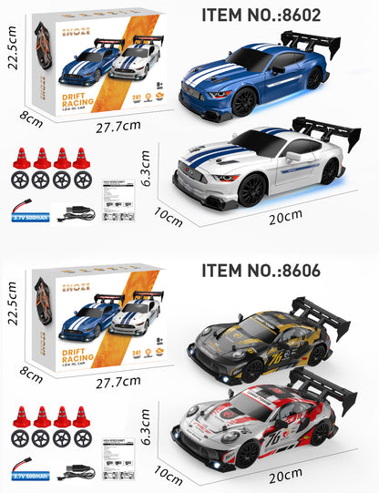 UrbanFury R – Auto RC Drift 1:24 con Luces, Carrocería PVC, 4WD, Llantas Extras y Obstáculos | 2.4GHz y Velocidad Ajustable